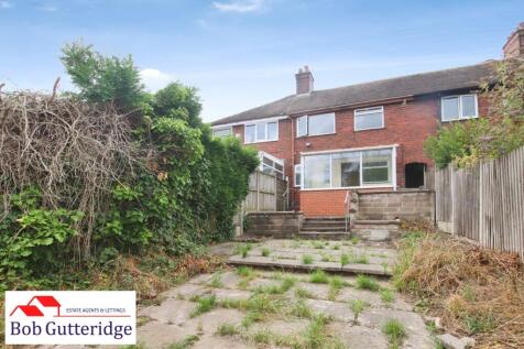 ENCLOSED REAR GARDEN