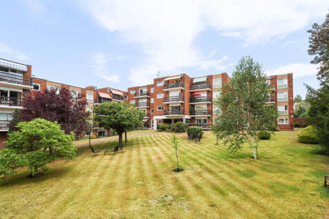 Communal Grounds