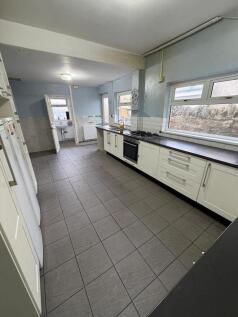 0d6e827b-fdcd-4cb1-8