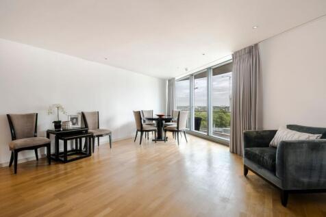 A stylish and spacious two-bedroom, two-bathroom apartment situated on the 12th floor of the sought-after Marshall Building – a modern, secure development in the heart of Paddington.