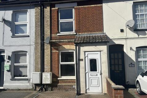 3 Bedroom Terraced in IP3 8EZ