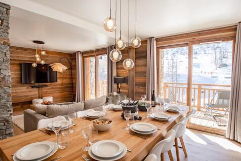 Previous finishes co