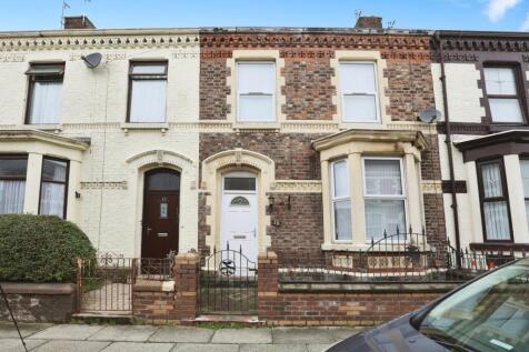 ** Zero Deposit Guarantee Available **
Available Now! This impressive four bedroom terraced house is now available to move in to! On street parking. Two bathrooms. Large kitchen with white goods inclu