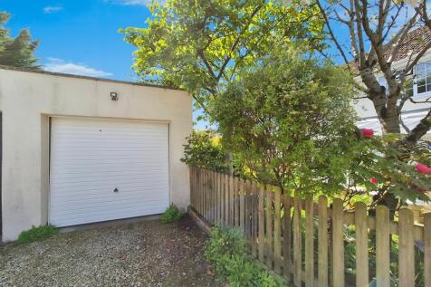 e0570385-10000274...