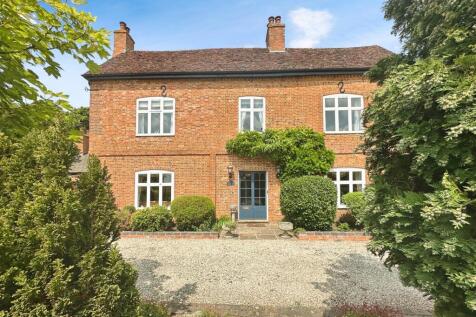 d243d28b--4457-A733-114BAA85F1B7-66306-0000156FD59