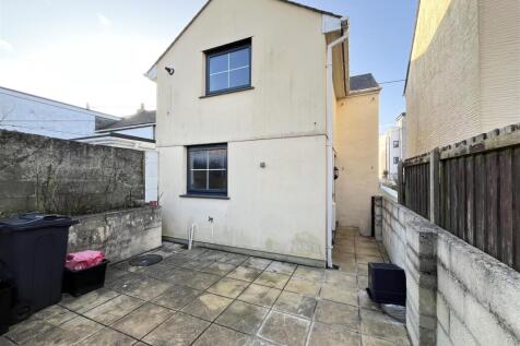 Rear Yard