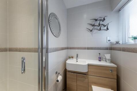 9 Orchard Dene-017.jpg