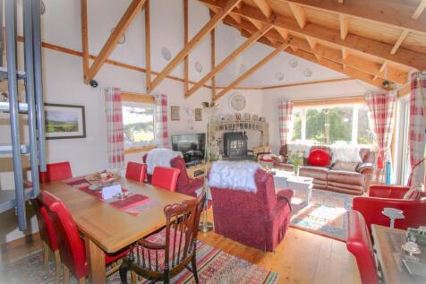 LOUNGE-DINING ROOM.jpg