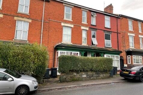 COLLEGE ROAD | One bedroom | Ground floor | Furnished | On street parking | Communal Garden | Available 23rd July 2026