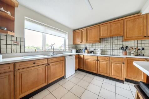 Kitchen/Breakfast Rm