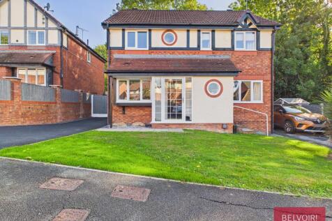3 Bedroom Semi-Detached in LL14 4JA