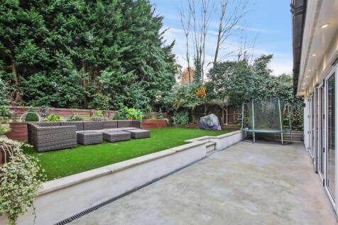 Garden . View 1.1.jpg