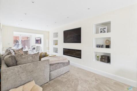 CAM03111G0-PR0315...