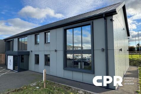 Office to rent in rotherham
