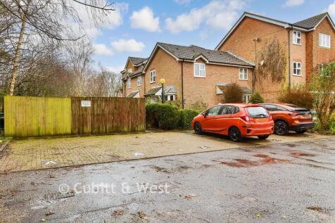 Driveway/Parking
