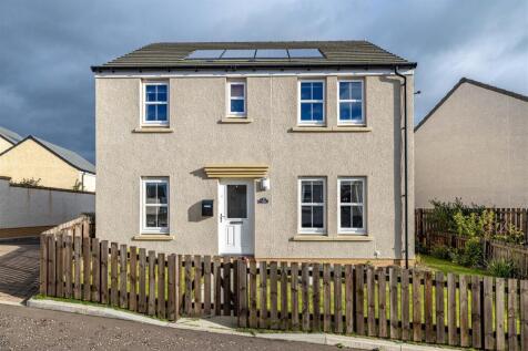 8 Knoll Park Avenue Galashiels 05.JPG