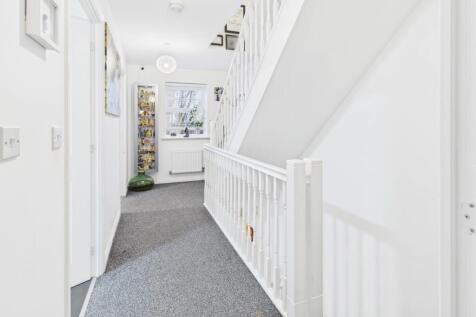 EweMove Spalding - Frome Walk - Landing