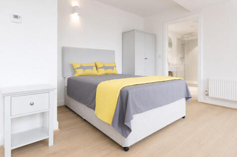 Bedroom - Angle 1