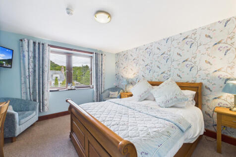 CAM03481G0-PR0114-STILL007