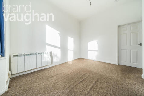 e9303a96-d3a0-453...