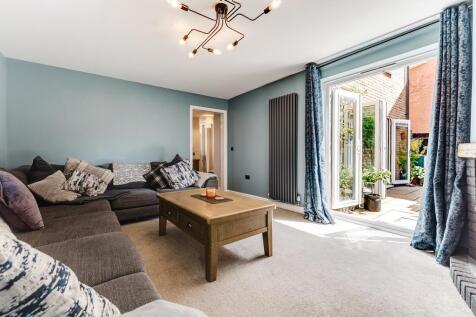 7 Fieldfare Close, Corby (29 of 53).jpg