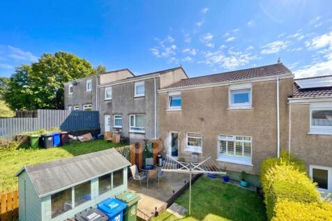 HOLMS CRESCENT, ERSKINE REAR GARDEN