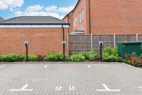 Driveway/Parking