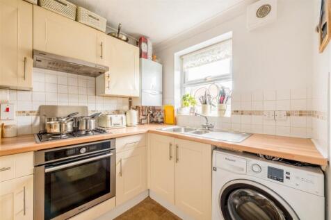 43 Langridge Drive-2.jpg