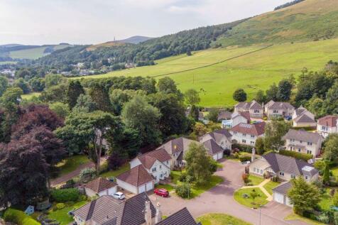 4 bed, 3 bath Detached in Leeds - Photo 20