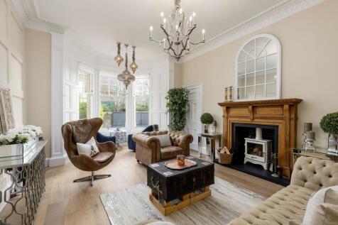 6 bed, 5 bath Detached in Edinburgh - Photo 5