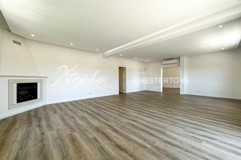 Fully Renovated 6 Bed Villa For Sale (20)