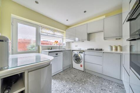 Kitchen angle 1