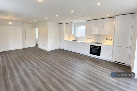 1 Bedroom Flat in BR2 0LH