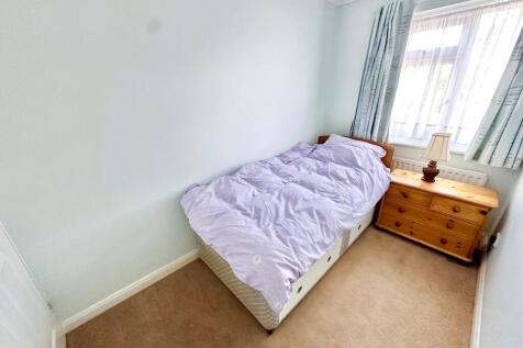 IMG-20250925-WA00...