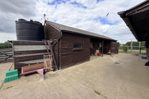 Barn 1.jpeg