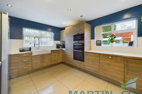 CAM01870G0-PR0147...