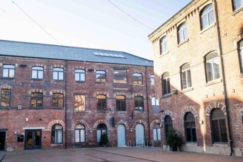 Serviced Office to rent in wakefield