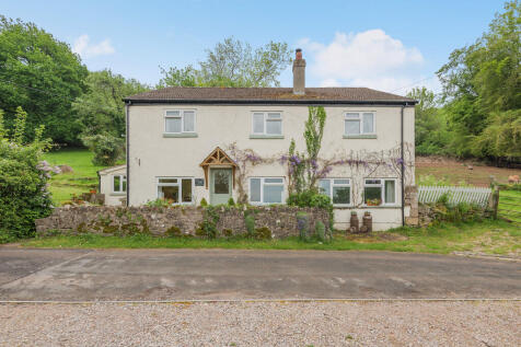 8690708-exterior1...