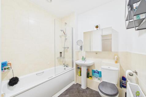 Presented by Nicoleta at EweMove Bexleyheath and D