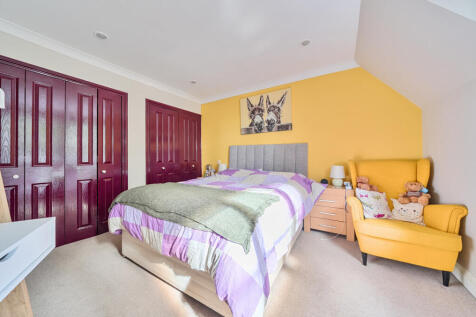 1356999-21-68d29f...