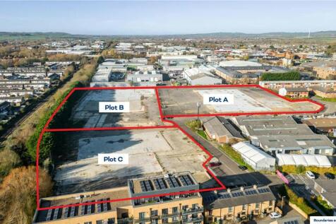 Gatehouse Close  Aylesbury48 v2.jpg