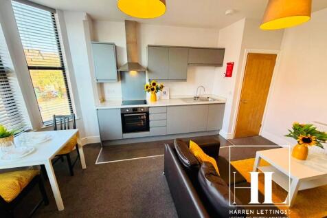 2 Bedroom Flat in NG2 7LD