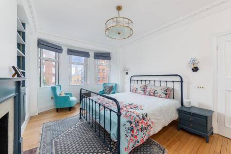 Connaught Court F...