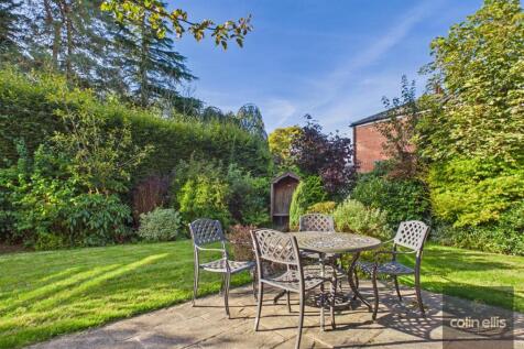 CAM05075G0-PR0440-STILL005.jpg