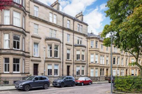 3 Bedroom Flat in EH3 7RY