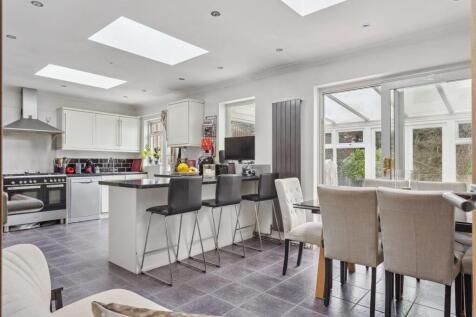 Kitchen_Dining