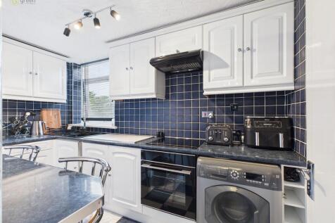 CAM04914G0-PR0181...