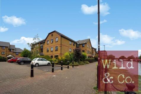 Riverside Close - rgb8sQwf1IaCZUHIn86R.jpg