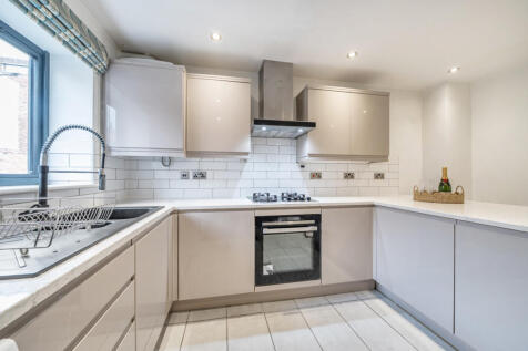 1373053-3-6908c63...