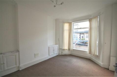 Lounge Walthall Street.jpg